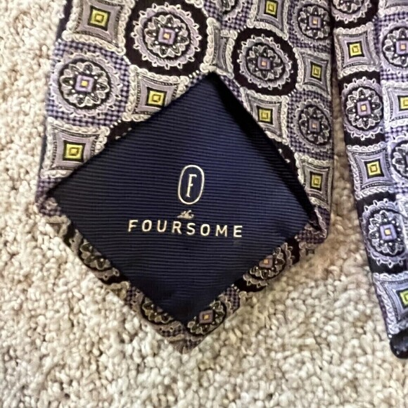 Michael Kors Mens Silk Neckties Blue Gold Striped Classic Modern Rep Lot 4x - Picture 4 of 11